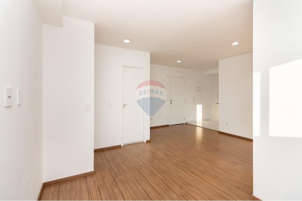 Apartamento à venda com 2 quartos, 44m² - Foto 5