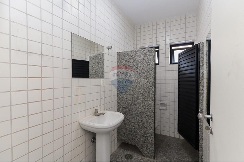 Prédio Inteiro para alugar com 7 quartos, 728m² - Foto 12