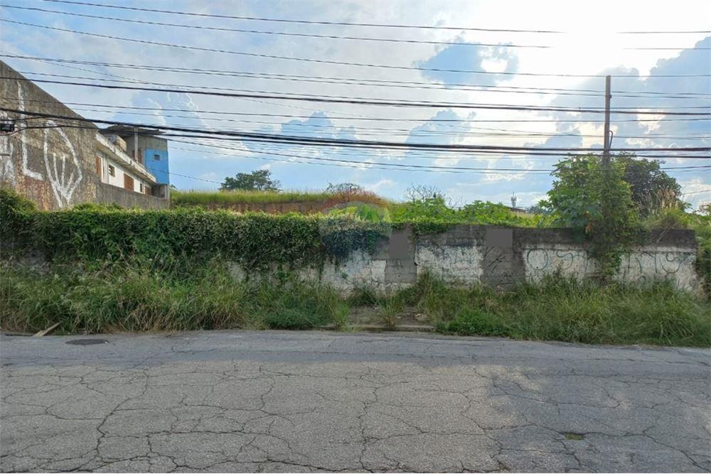 Loteamento e Condomínio, 2700 m² - Foto 4