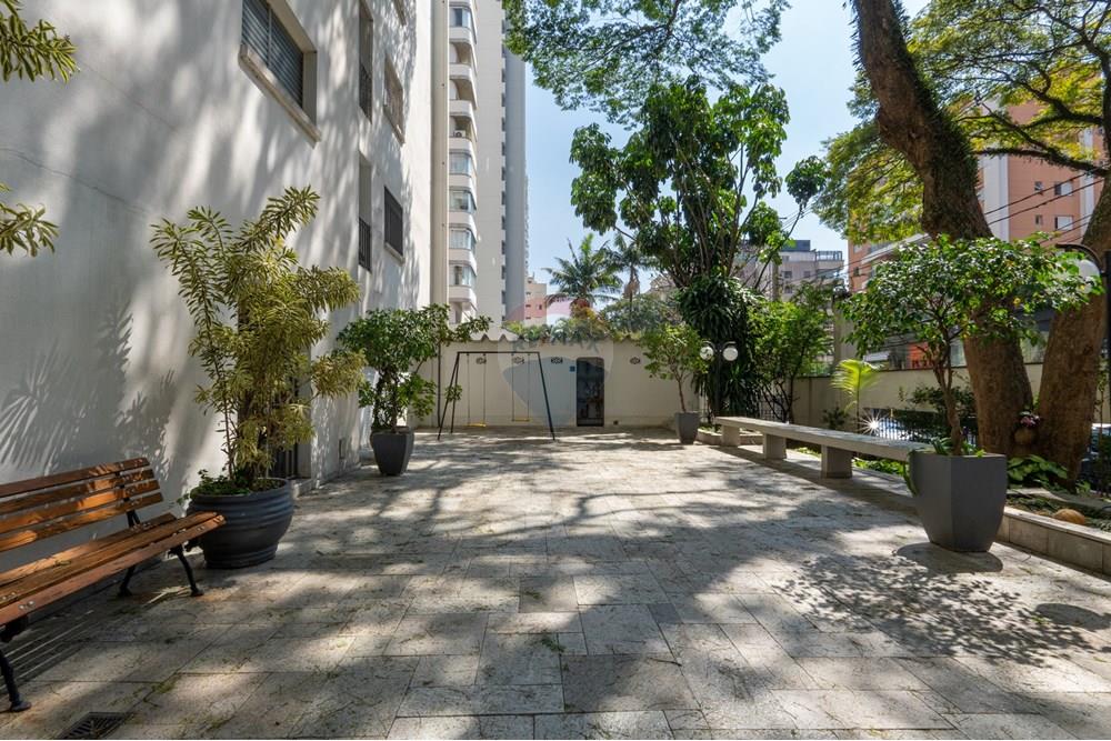 Apartamento à venda com 2 quartos, 66m² - Foto 29