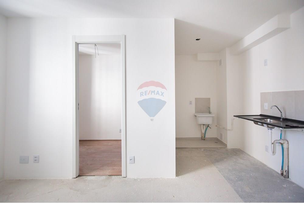 Apartamento à venda com 2 quartos, 34m² - Foto 11