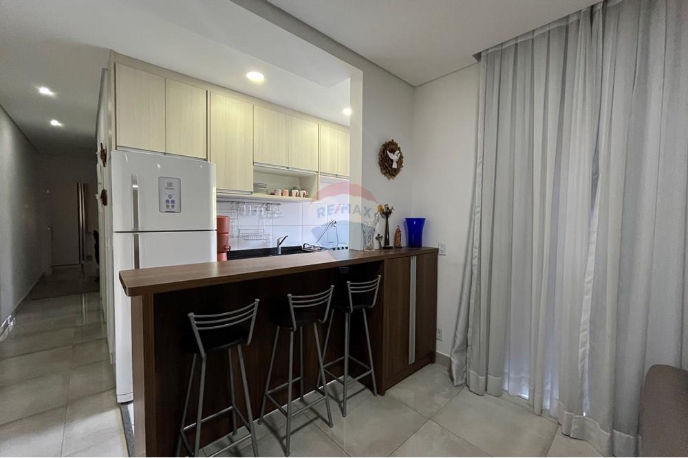 Apartamento à venda com 3 quartos, 78m² - Foto 4