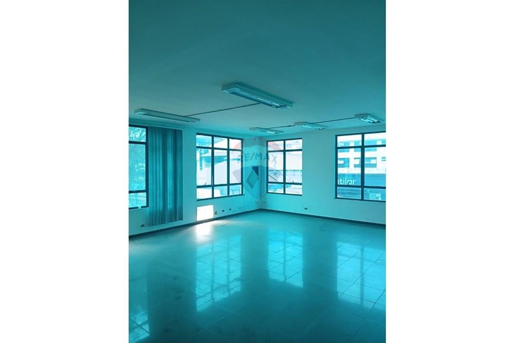 Prédio Inteiro, 1000 m² - Foto 1