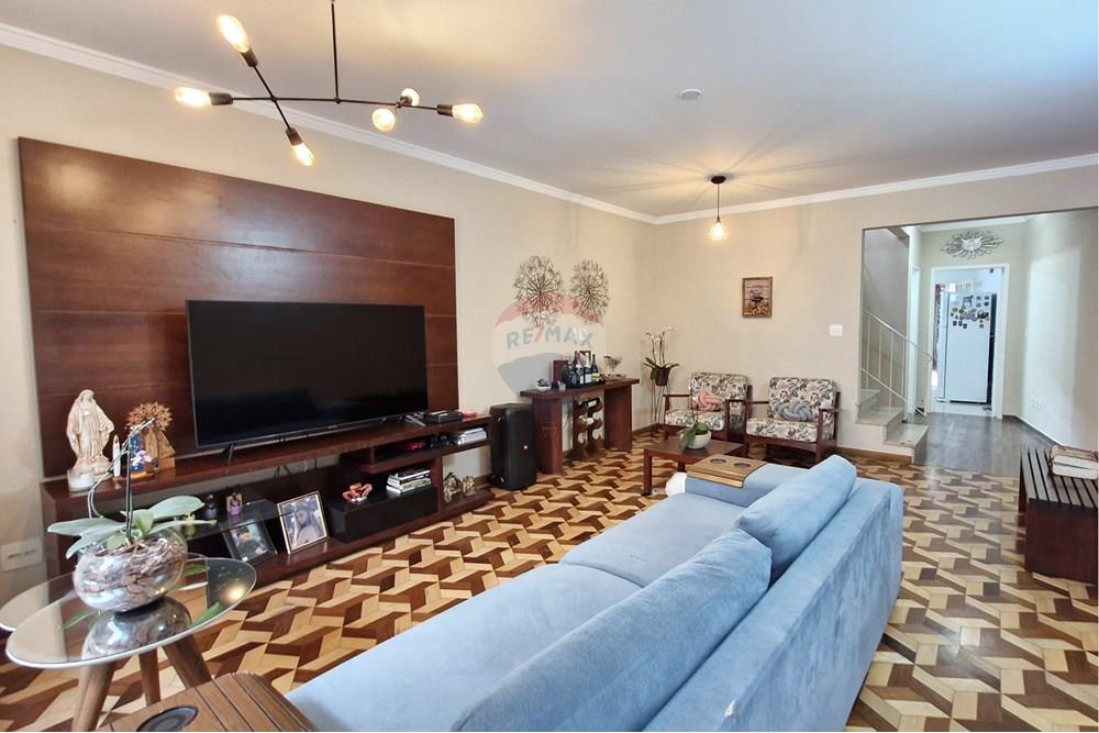 Casa, 3 quartos, 155 m² - Foto 1
