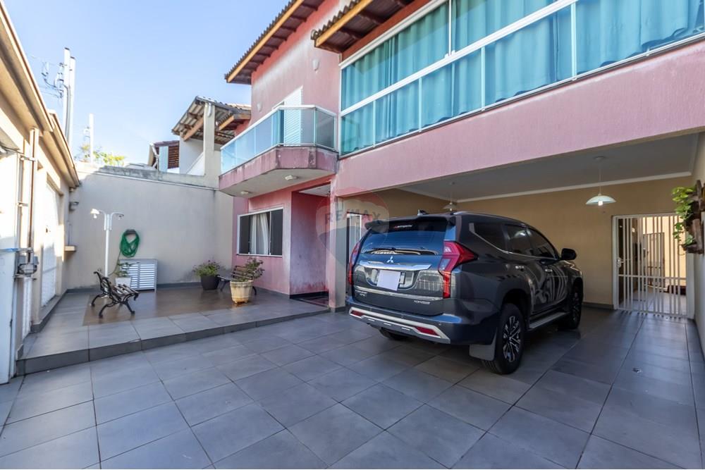 Sobrado à venda com 3 quartos, 485m² - Foto 44