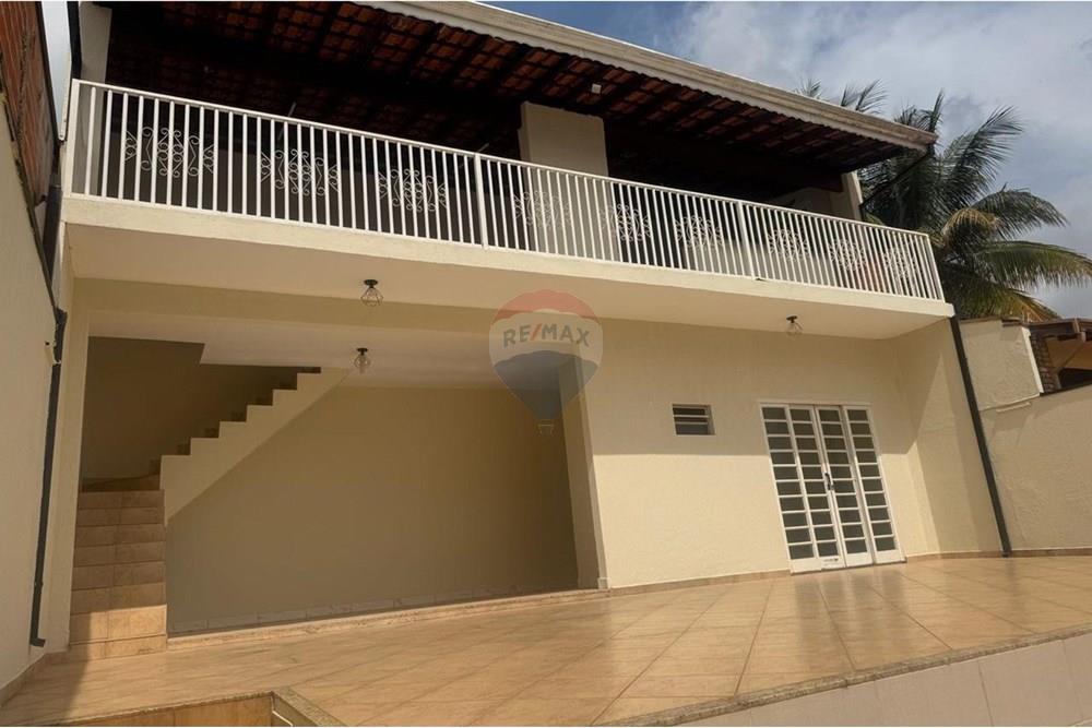 Casa, 3 quartos, 257 m² - Foto 3