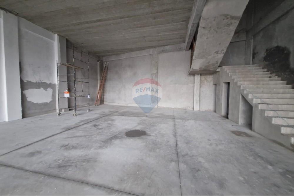 Galpão - Alugar - São Paulo , São Paulo - 45e2600f-829b-4d59-b4a5-62e132726fc0.jpeg - 602291018-189