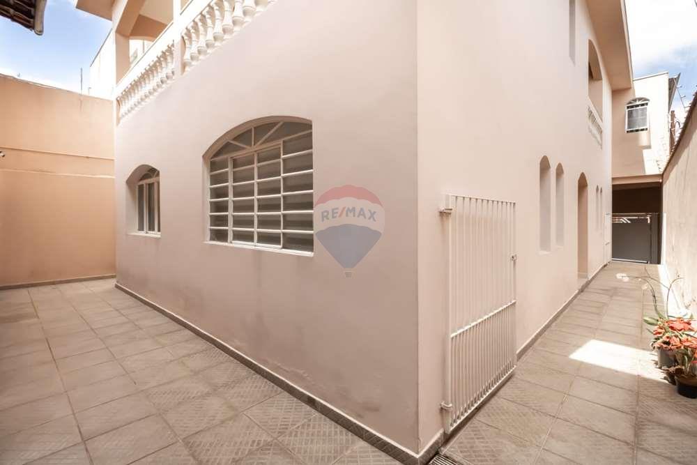 Casa, 3 quartos, 366 m² - Foto 24