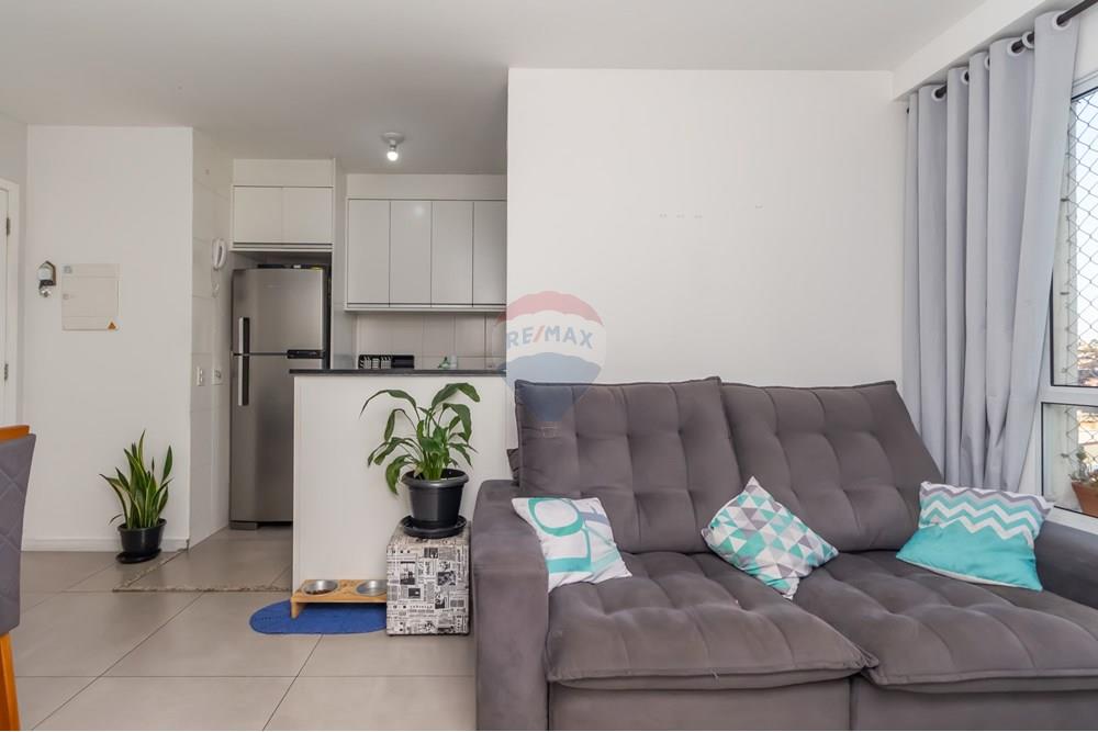 Apartamento à venda com 2 quartos, 45m² - Foto 8