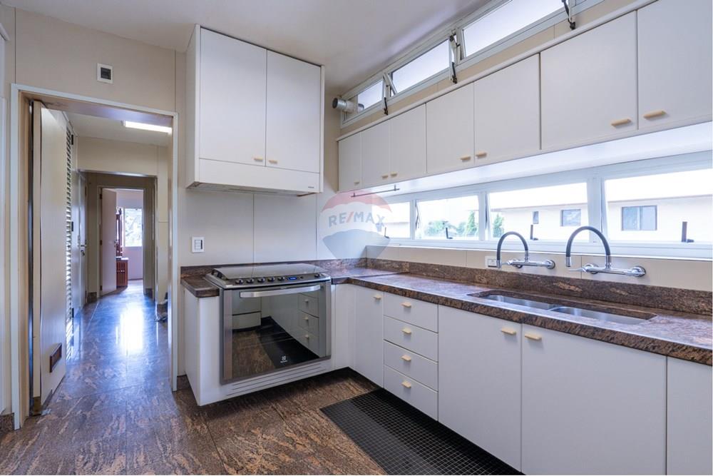 Apartamento à venda com 4 quartos, 230m² - Foto 37