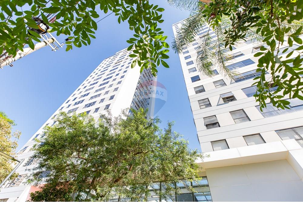 Apartamento à venda com 2 quartos, 70m² - Foto 25
