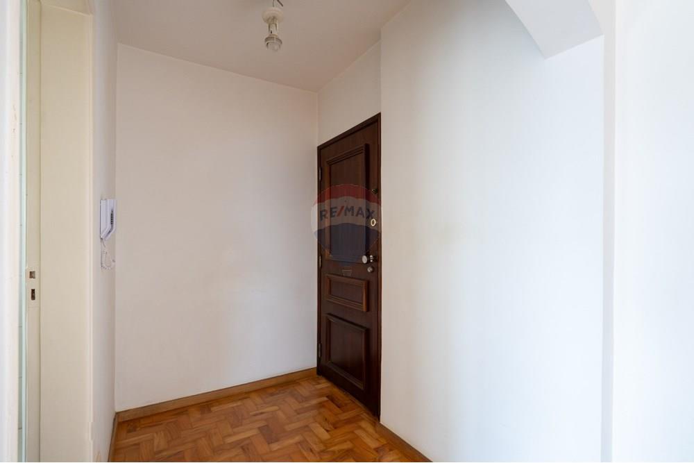 Apartamento à venda com 2 quartos, 66m² - Foto 4
