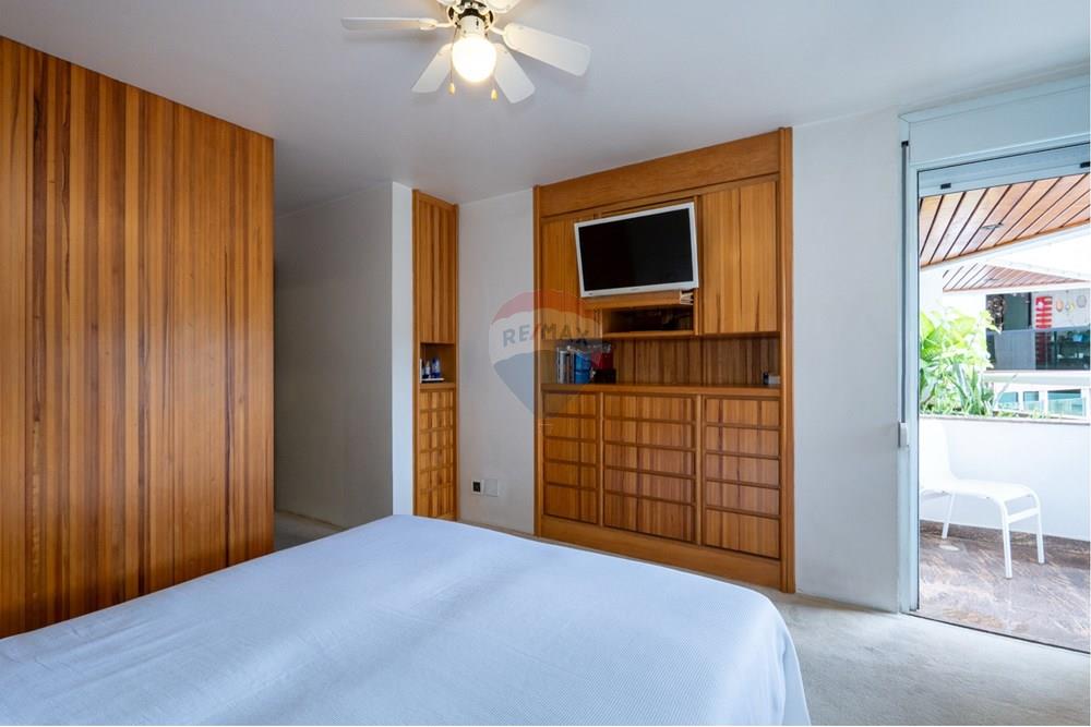 Apartamento à venda com 4 quartos, 230m² - Foto 10