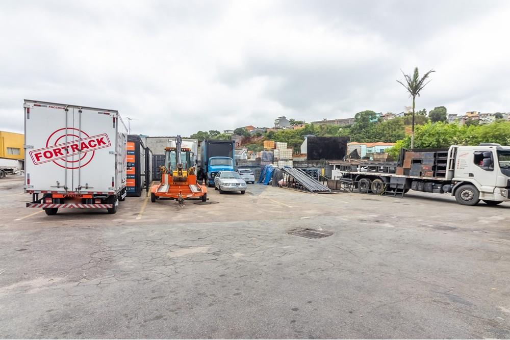 Loteamento e Condomínio, 3587 m² - Foto 12