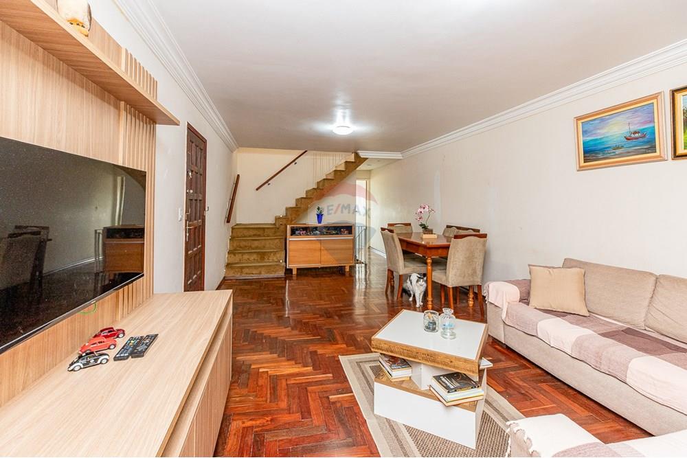 Casa à venda com 3 quartos, 396m² - Foto 4