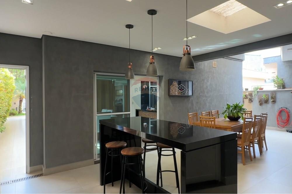 Sobrado, 3 quartos, 221 m² - Foto 12