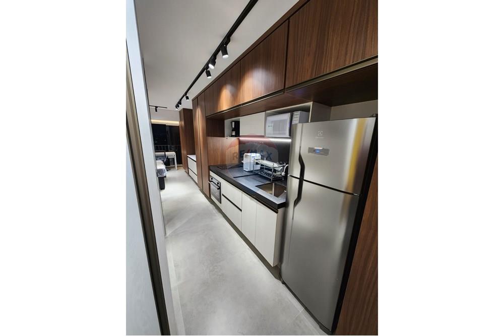 Apartamento para alugar com 1 quarto, 31m² - Foto 12