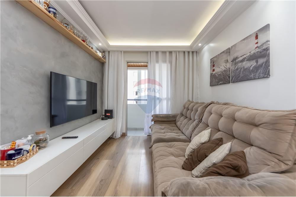 Apartamento à venda com 3 quartos, 65m² - Foto 2