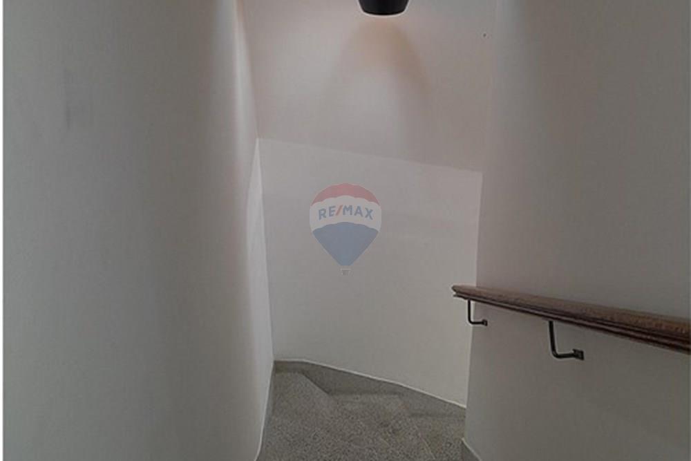 Casa - Alugar - São Paulo , São Paulo - escada 1 a.jpg - 602301001-60