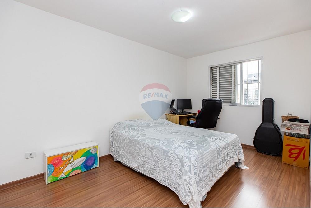 Apartamento à venda com 2 quartos, 75m² - Foto 18