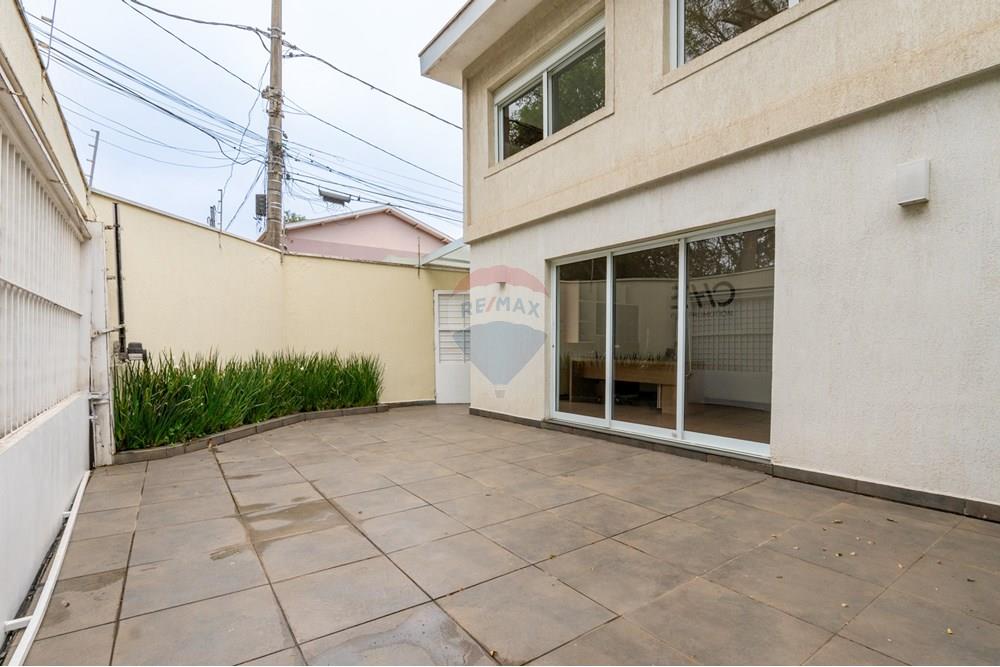 Casa à venda com 3 quartos, 133m² - Foto 31
