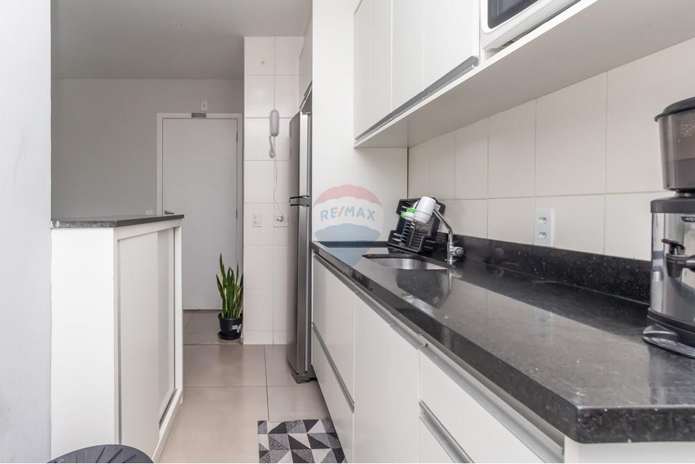 Apartamento à venda com 2 quartos, 45m² - Foto 11