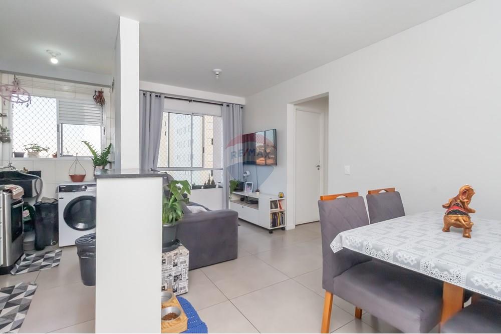 Apartamento à venda com 2 quartos, 45m² - Foto 4