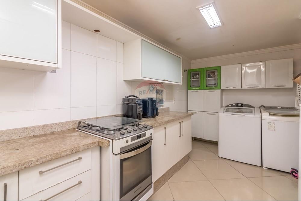 Casa, 3 quartos, 210 m² - Foto 8
