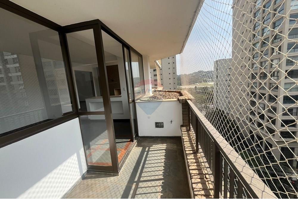 Apartamento, 4 quartos, 250 m² - Foto 1
