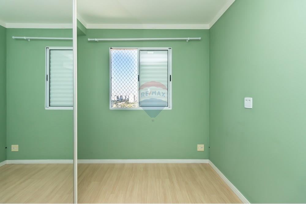 Apartamento à venda com 2 quartos, 27m² - Foto 11