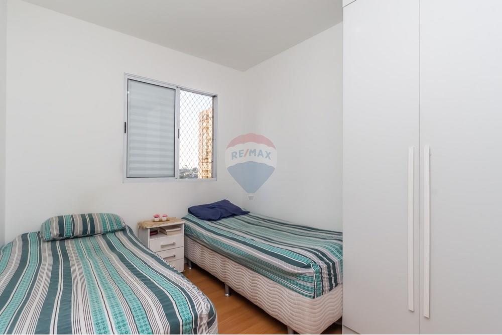 Apartamento à venda com 2 quartos, 45m² - Foto 15