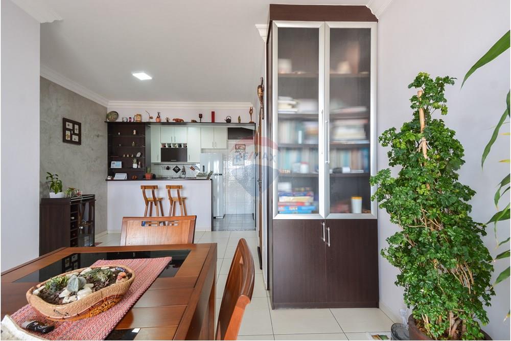 Apartamento à venda com 4 quartos, 85m² - Foto 4