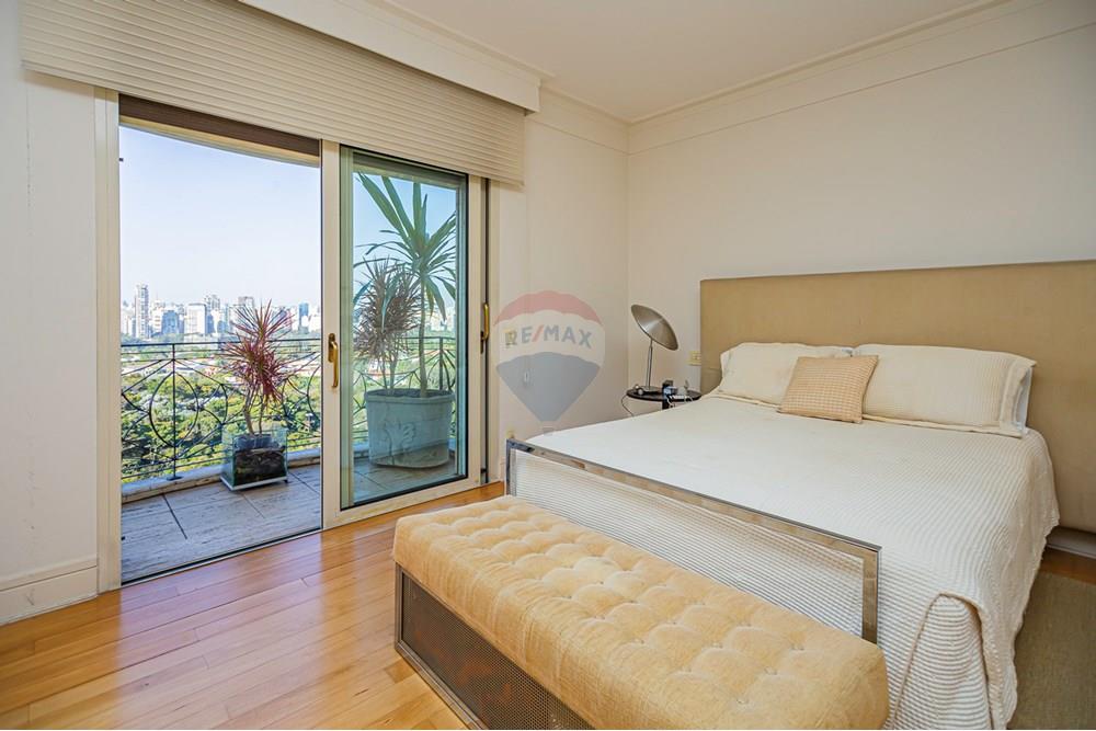 Apartamento à venda com 4 quartos, 648m² - Foto 20