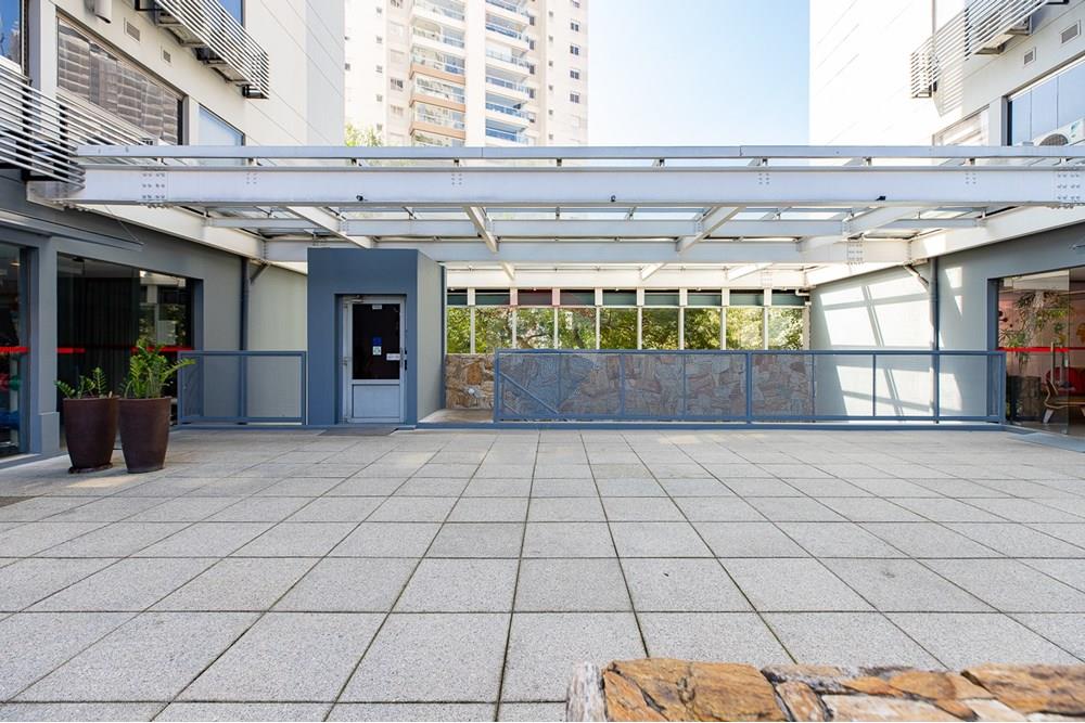 Apartamento à venda com 2 quartos, 70m² - Foto 30