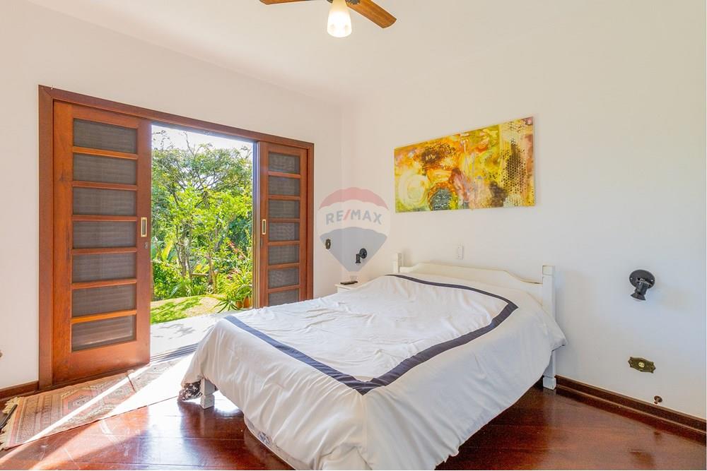 Casa de Condomínio à venda com 6 quartos, 355m² - Foto 45