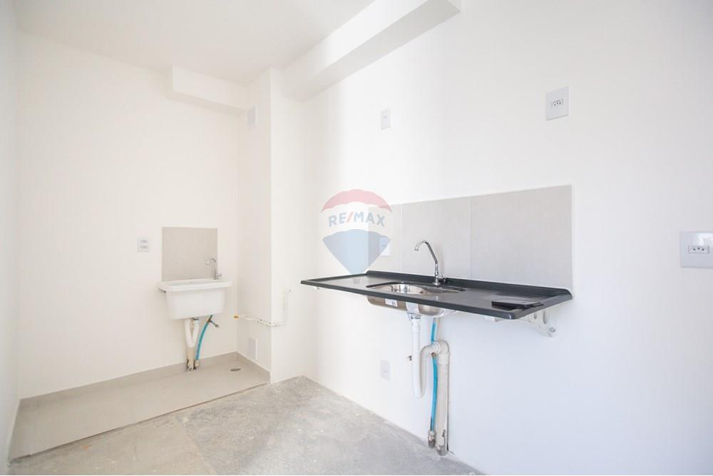 Apartamento à venda com 2 quartos, 34m² - Foto 14