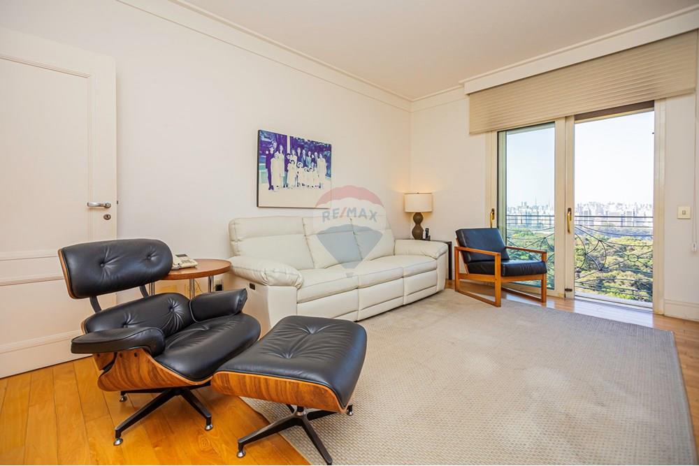 Apartamento à venda com 4 quartos, 648m² - Foto 27
