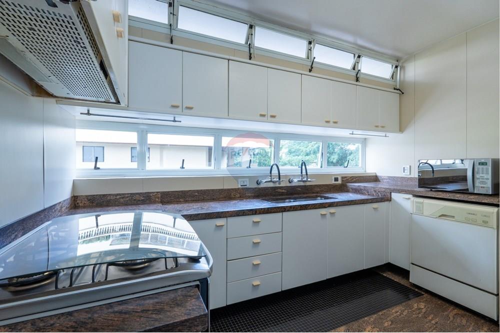 Apartamento à venda com 4 quartos, 230m² - Foto 36