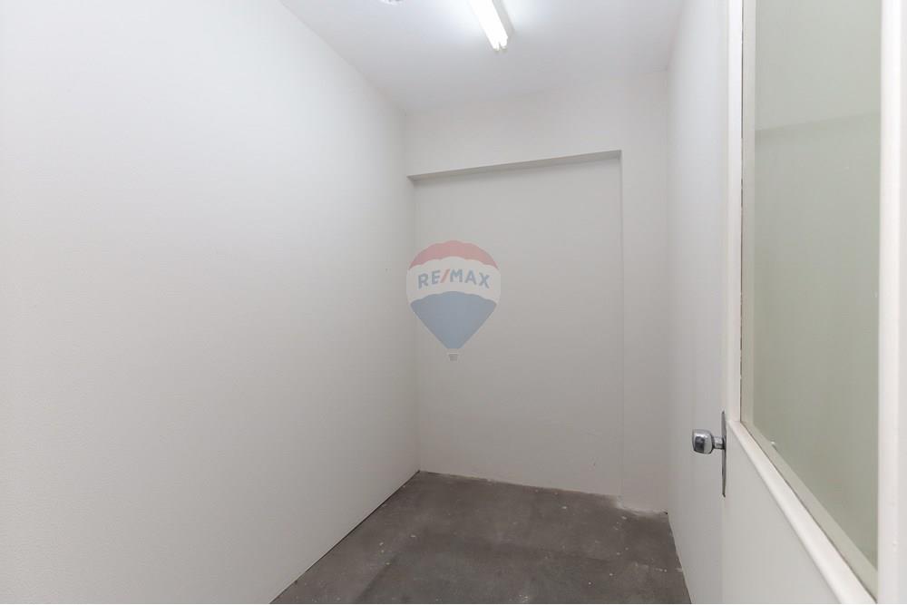 Prédio Inteiro para alugar com 7 quartos, 728m² - Foto 23