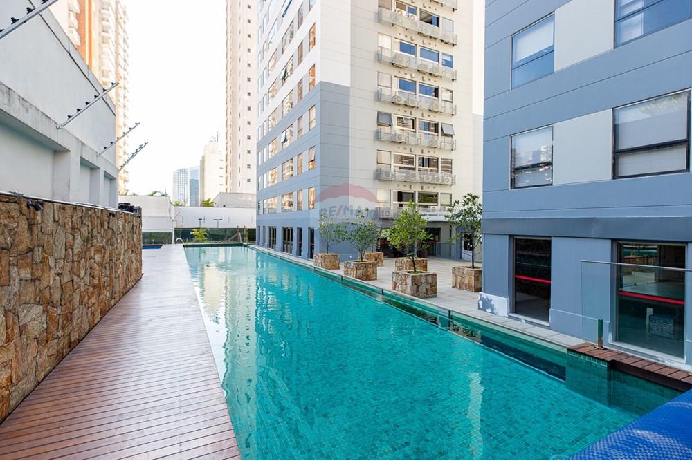 Apartamento à venda com 2 quartos, 70m² - Foto 28