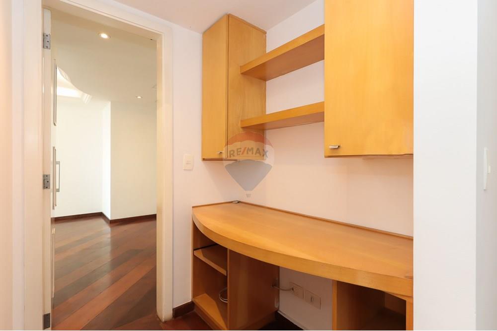 Apartamento para alugar com 3 quartos, 91m² - Foto 8