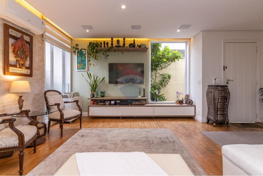 Casa, 4 quartos, 218 m² - Foto 2