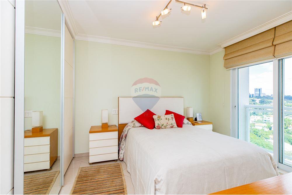 Cobertura - Venda - São Paulo , São Paulo - Quarto com suíte e varanda - Quarto - 601371001-86
