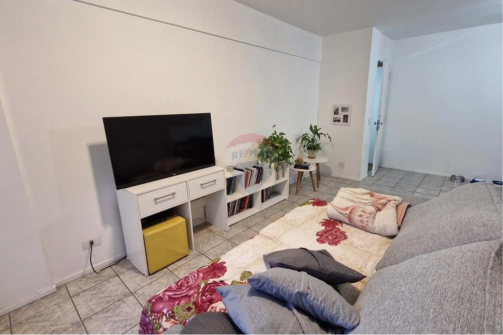 Apartamento, 3 quartos, 75 m² - Foto 2