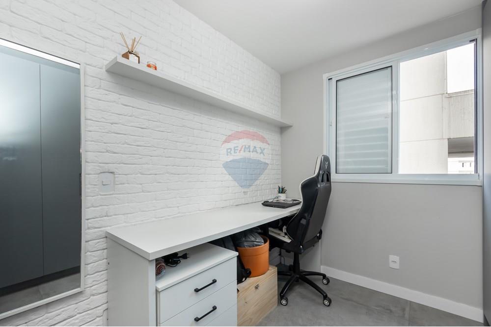 Apartamento à venda com 2 quartos, 44m² - Foto 15