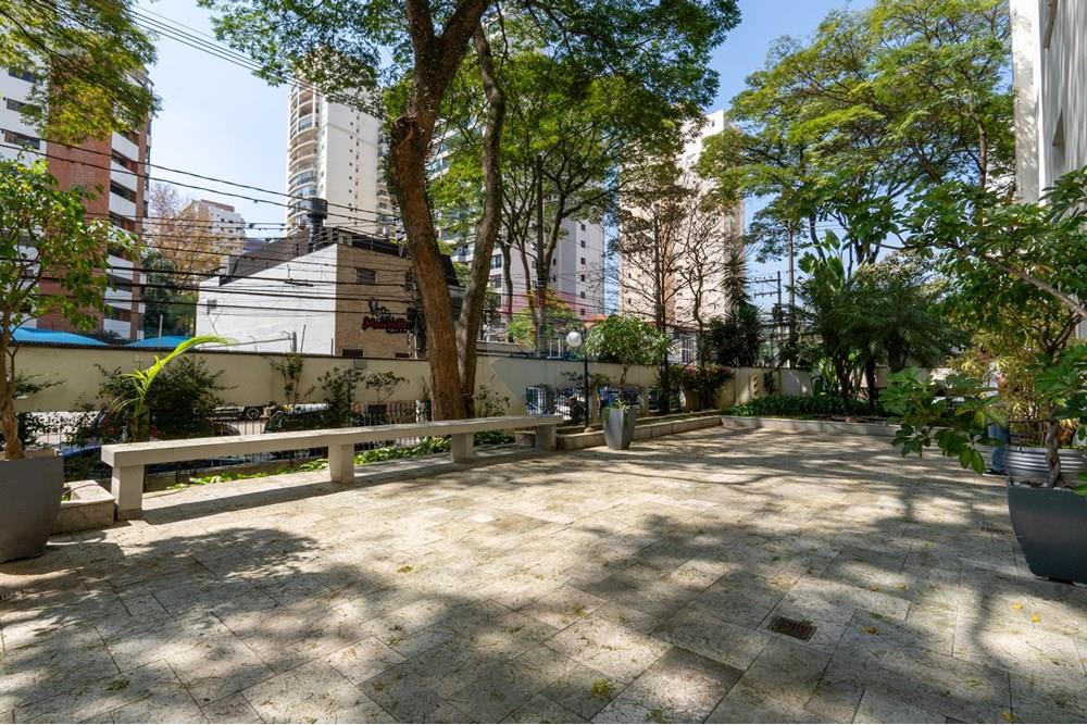 Apartamento à venda com 2 quartos, 66m² - Foto 31