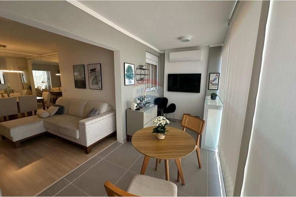 Apartamento para alugar com 3 quartos, 87m² - Foto 4