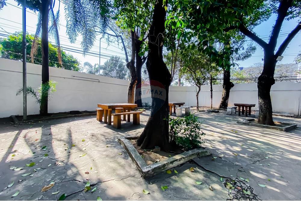 Apartamento à venda com 2 quartos, 57m² - Foto 19