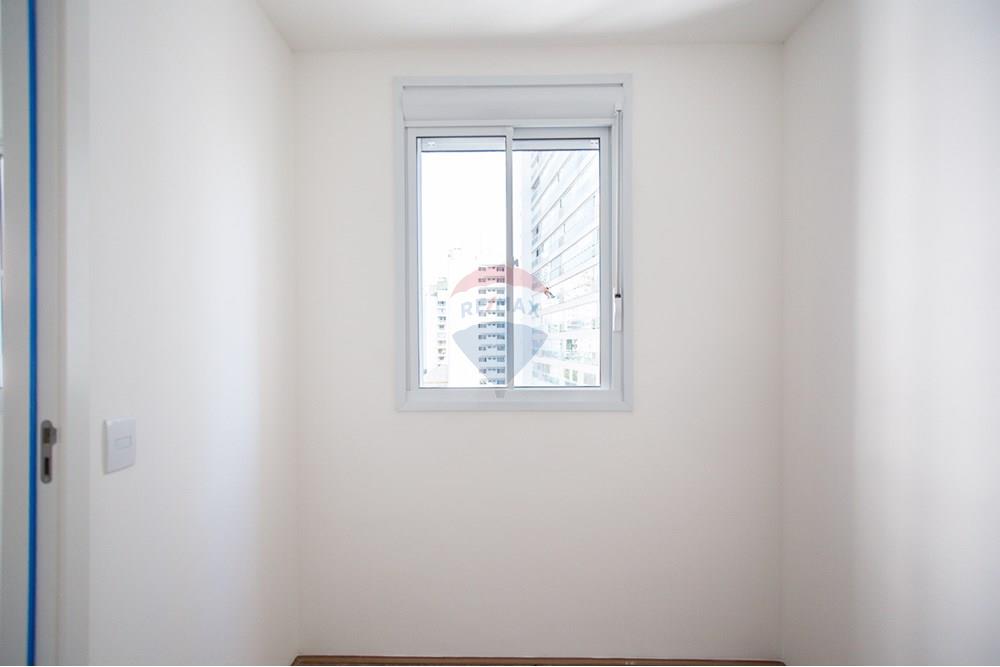 Apartamento à venda com 2 quartos, 34m² - Foto 6