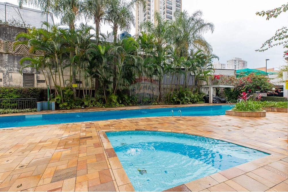 Apartamento à venda com 2 quartos, 51m² - Foto 28